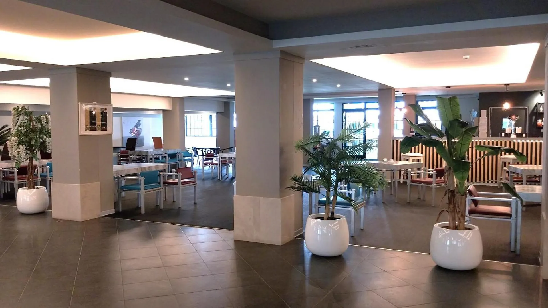 Hotel Navegadores Monte Gordo