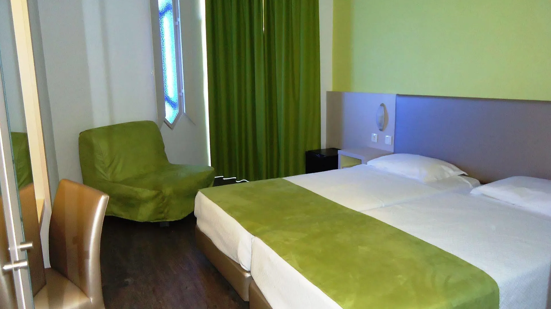 ****  Hotel Navegadores Monte Gordo Portekiz