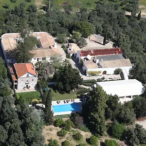 Bed & Breakfast Os, Agostos